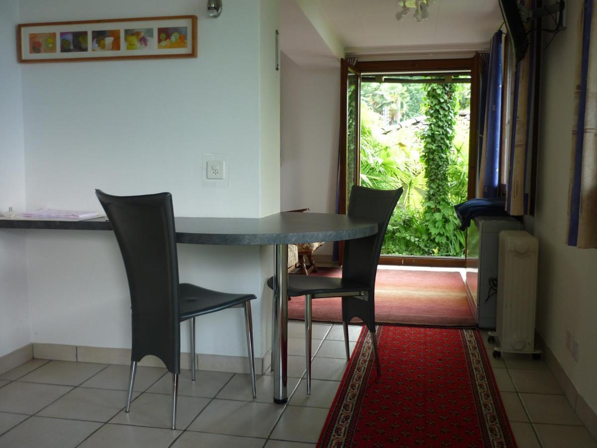 Casa Petra 1 1/2 Zi, Orgnana 83 Leilighet Gambarogno Eksteriør bilde